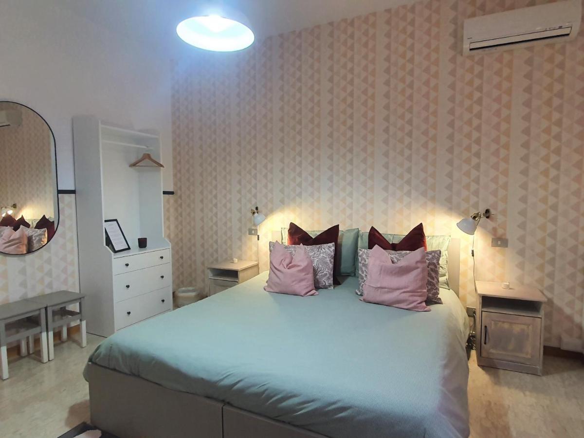 Villa Rosa - Sperlonga Vertice Rooms Dış mekan fotoğraf